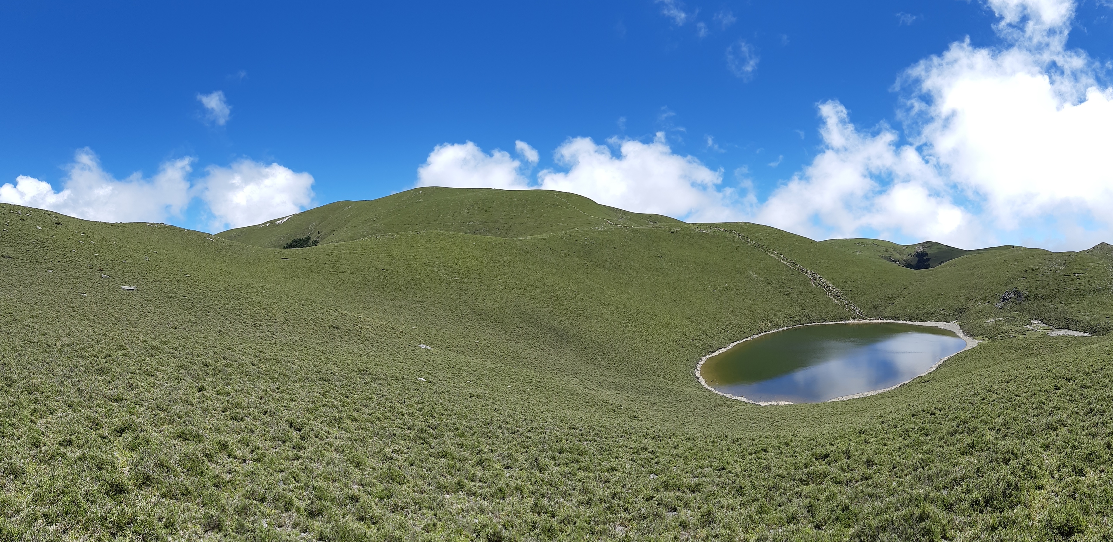 嘉明湖- 山行者登山健行學苑