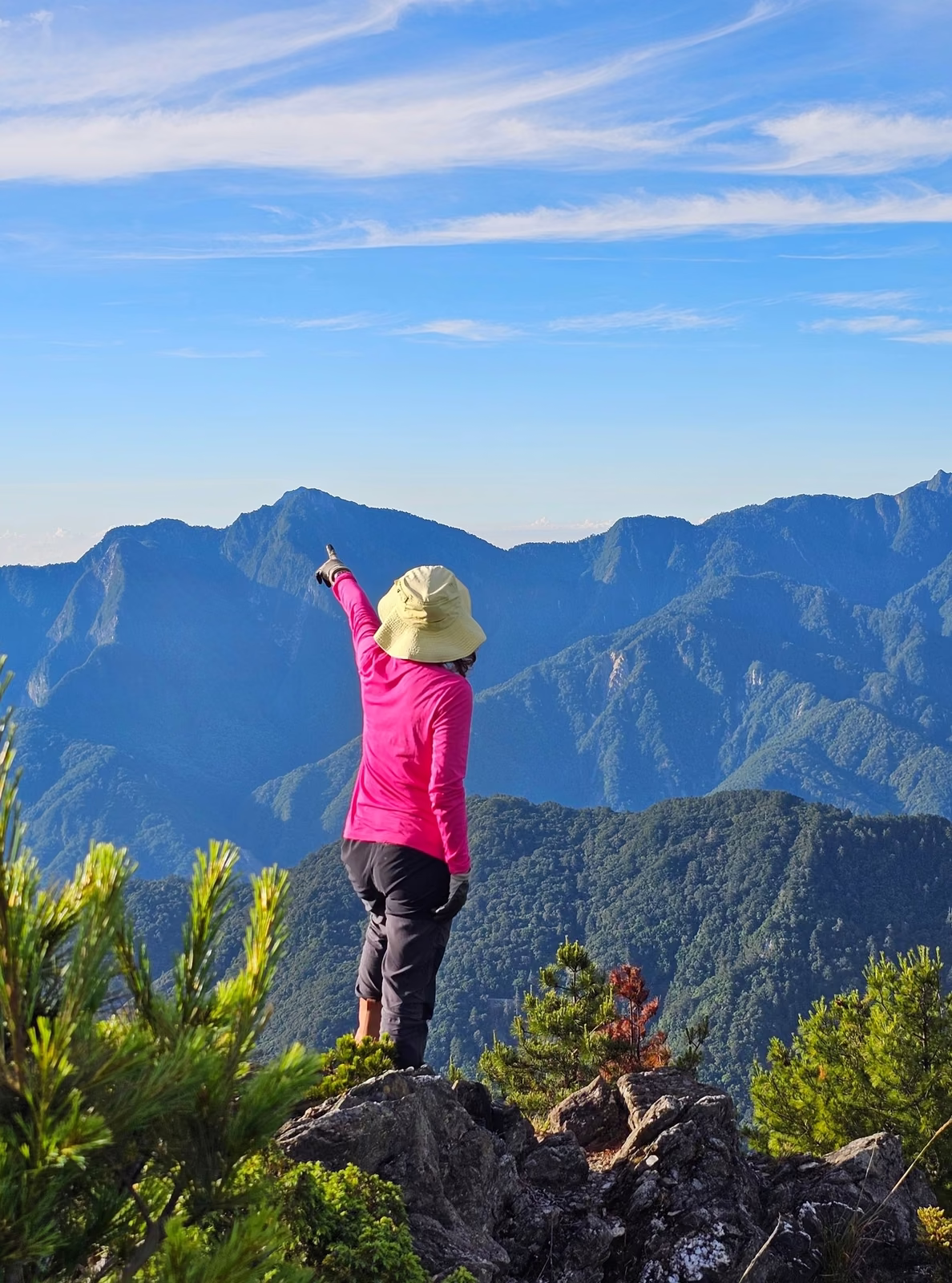 鋸東山屋往畢祿山百岳路線