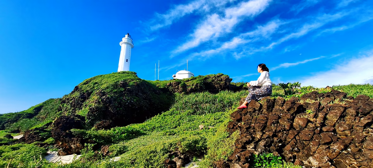 朝日溫泉海岸與潮間帶風景